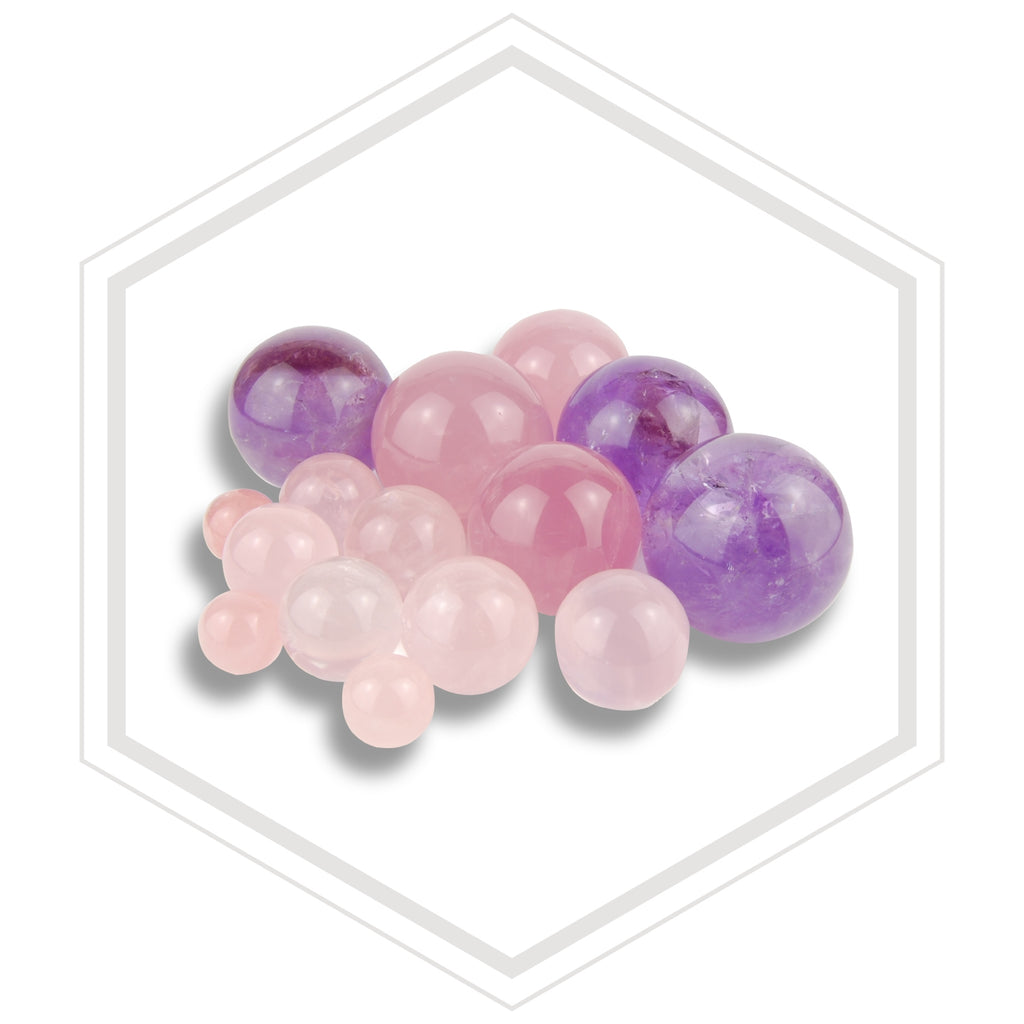 Sphères en pierres de tailles varies. Sphères en améthyste. Sphères en quartz rose.